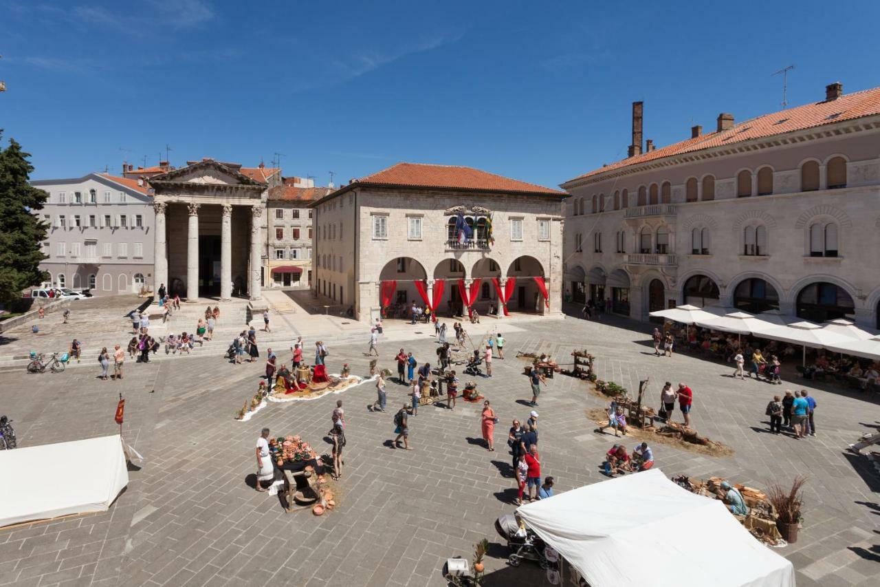 Augustus Forum View PUY Exterior foto